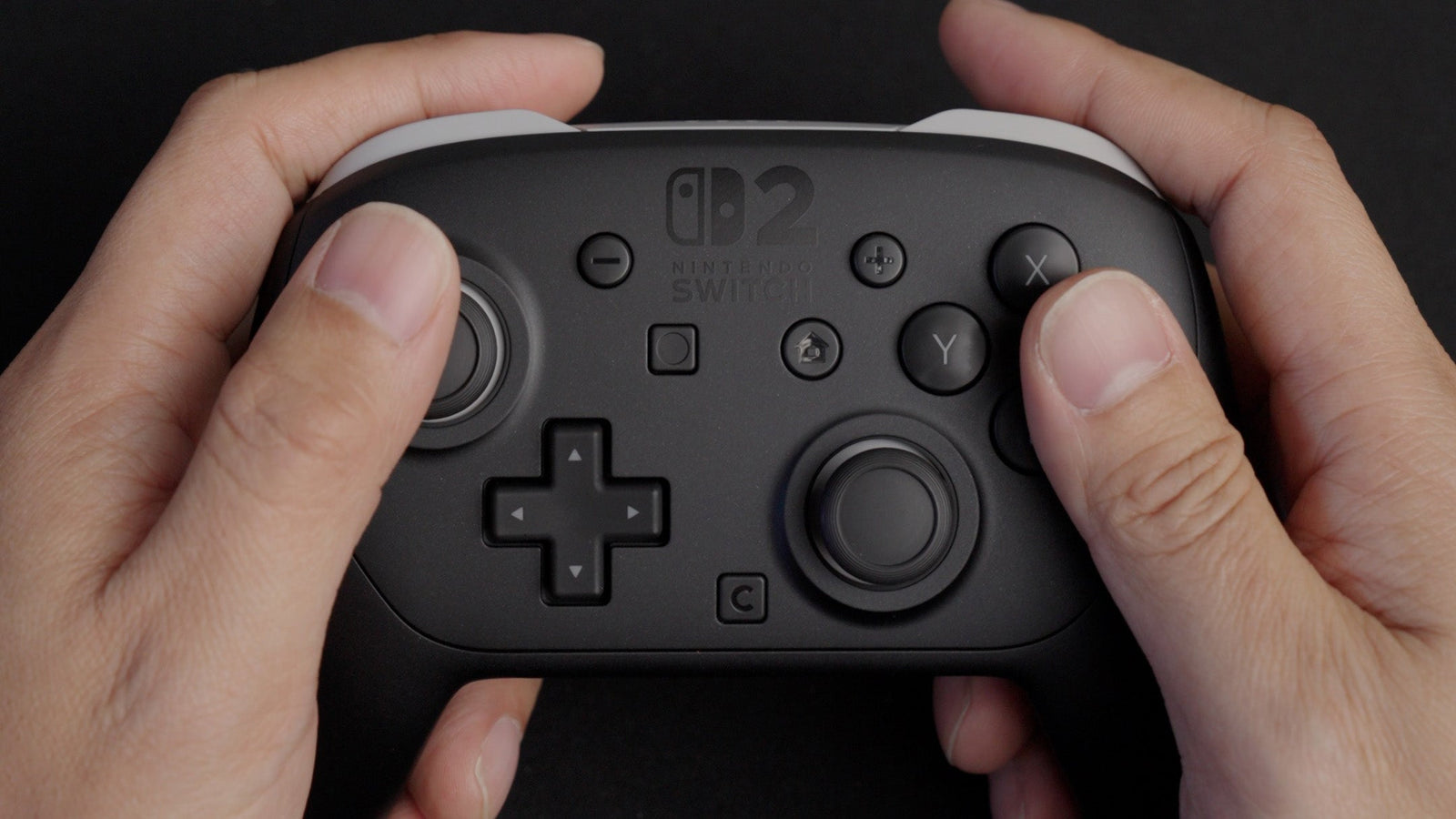 Nintendo Switch 2 Pro Controller Unboxing: First Look at Nintendo’s Upgraded Gamepad